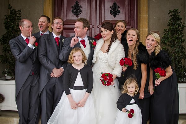 Fun wedding photography with a group photo